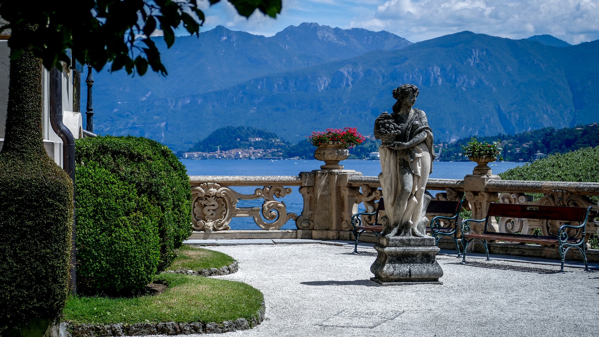 23 05 10 16 Como italy gafda3c918 1920